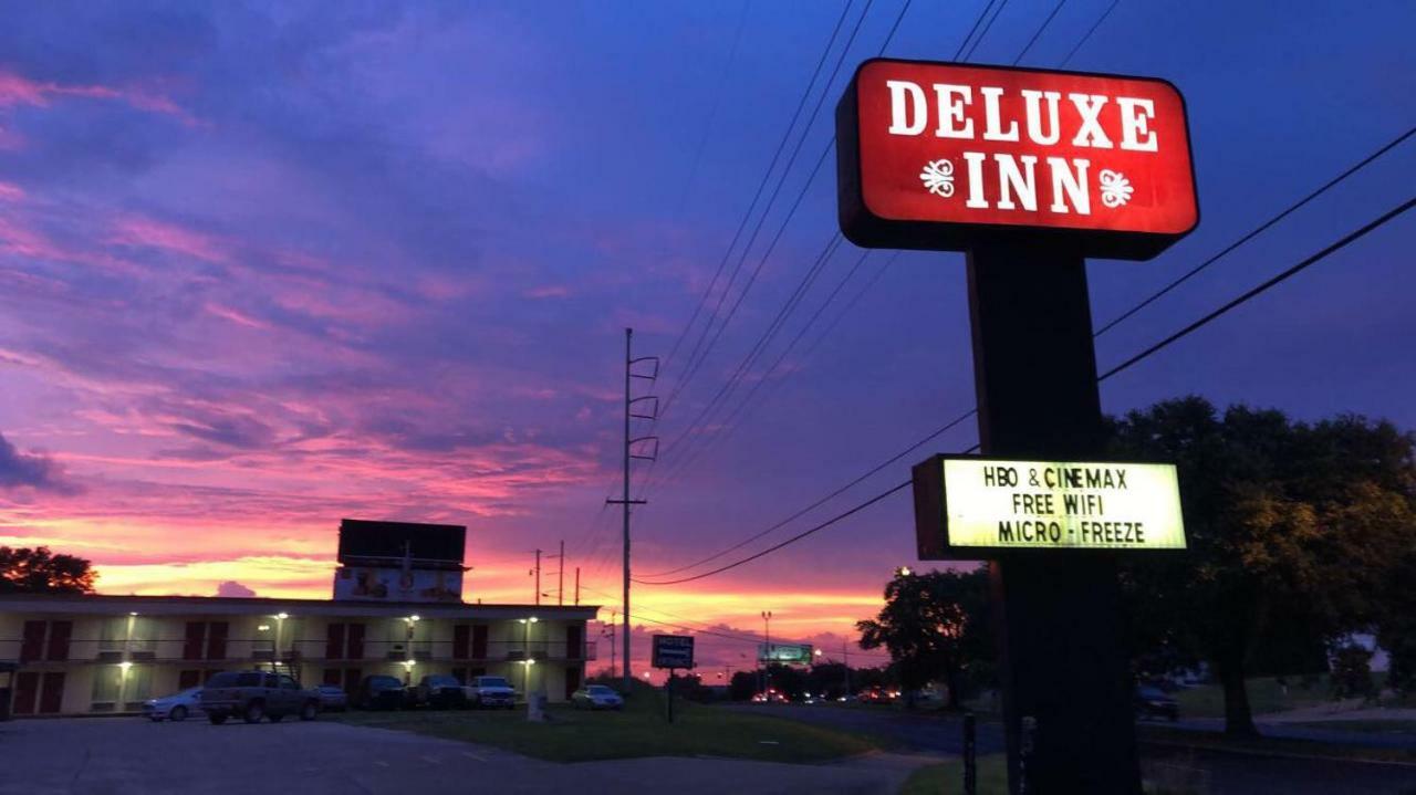 Deluxe Inn Natchez Extérieur photo